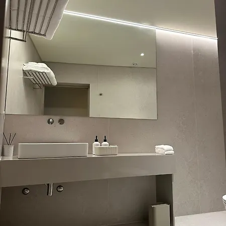 בית הארחה Casa Jota - Ponte Romana 3*
