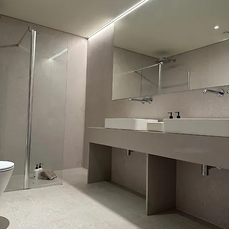 Casa Jota - Ponte Romana 3* פונטה דה לימה